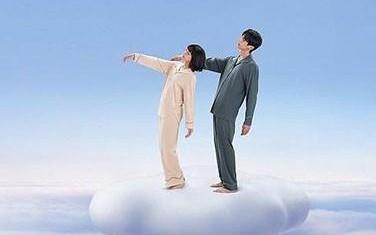 重慶床墊廠家分享秘笈：從睡姿及體重兩個維度淺析床墊軟硬度的正確選擇: